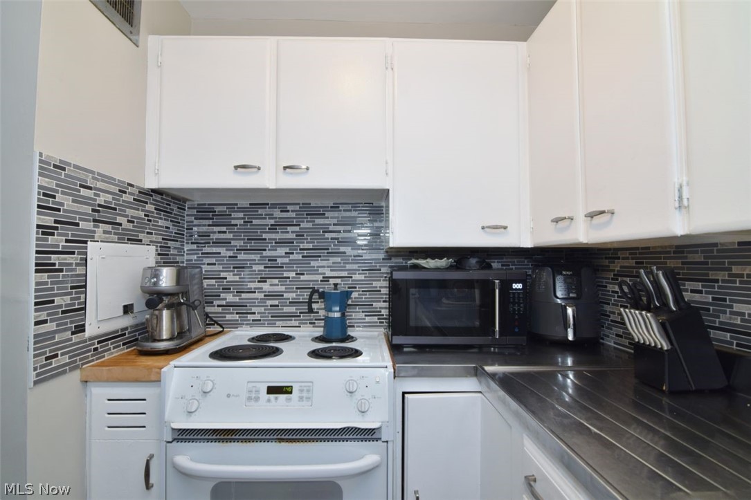 19201 Van Aken Boulevard Shaker Heights OH 44122