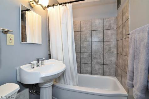19201 Van Aken Boulevard Shaker Heights OH 44122