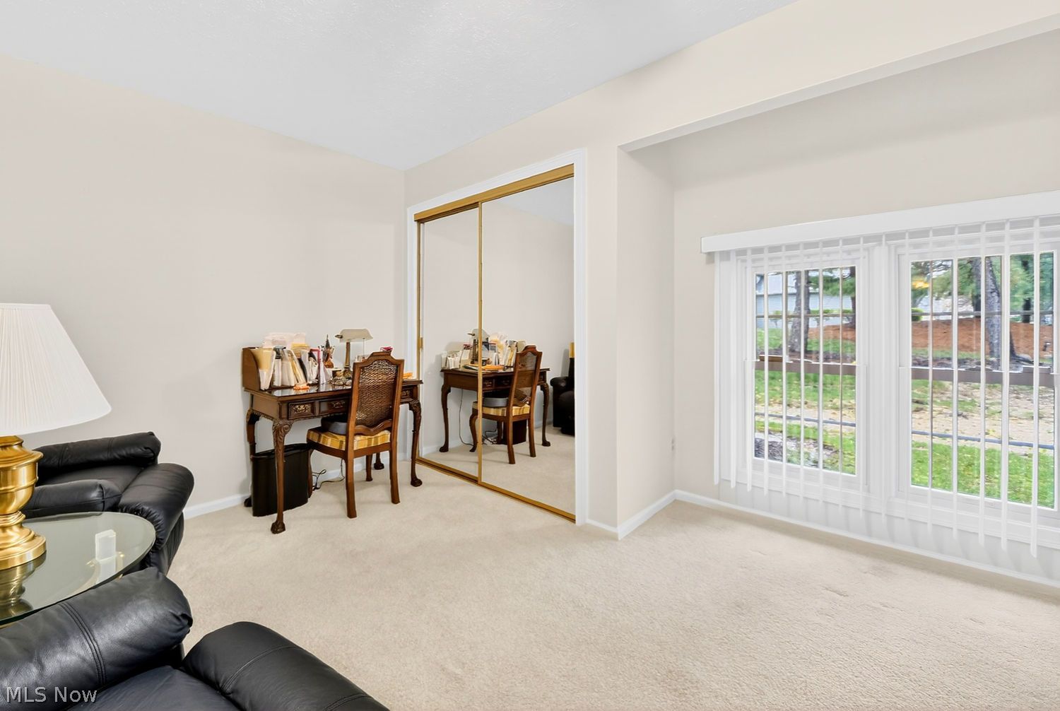 887 Wellsley Lane Akron OH 44313