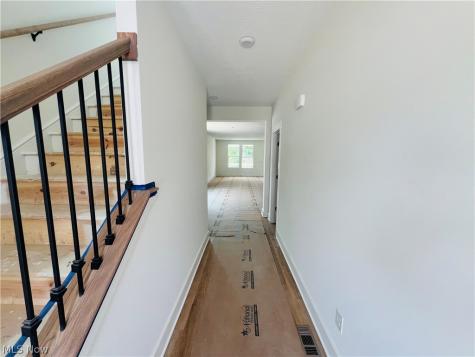 2085 Glenmont Drive Brunswick OH 44212