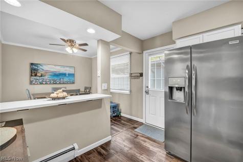 7 Meadowlawn Drive Mentor OH 44060