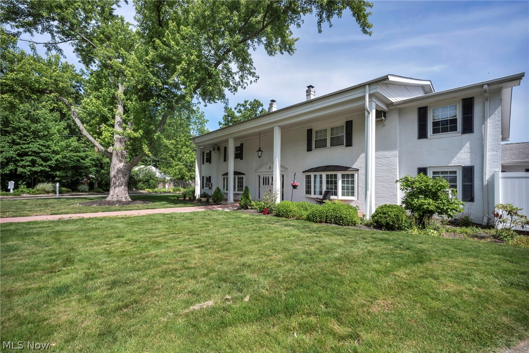 7 Meadowlawn Drive Mentor OH 44060