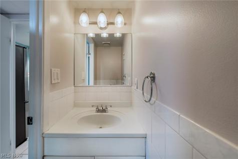 11657 Harbour Light Drive North Royalton OH 44133
