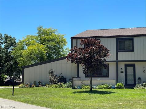 11657 Harbour Light Drive North Royalton OH 44133
