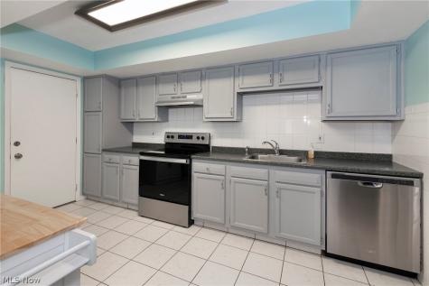 11657 Harbour Light Drive North Royalton OH 44133
