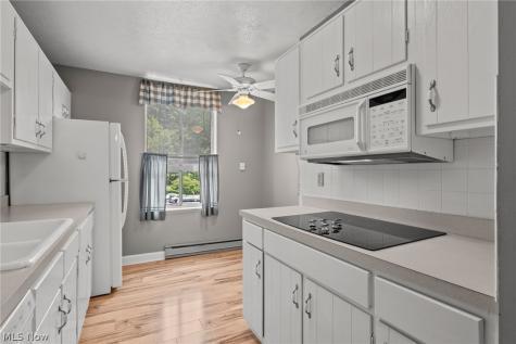 3064 Kent Road Stow OH 44224
