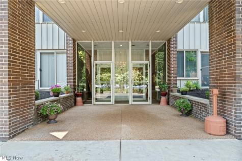 3064 Kent Road Stow OH 44224