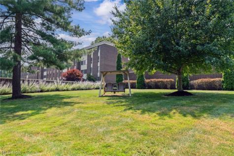 3064 Kent Road Stow OH 44224