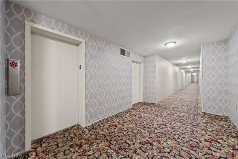 3064 Kent Road Stow OH 44224