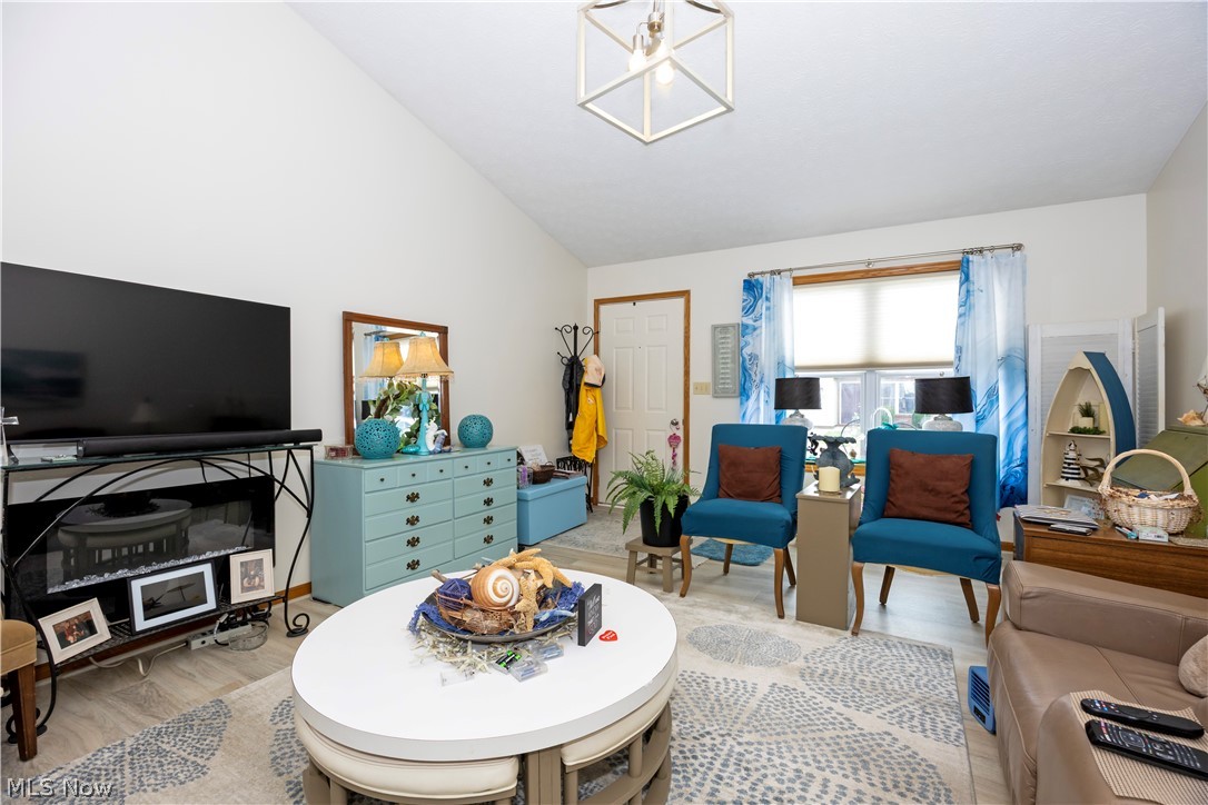 1116 Mindy Lane Wooster OH 44691