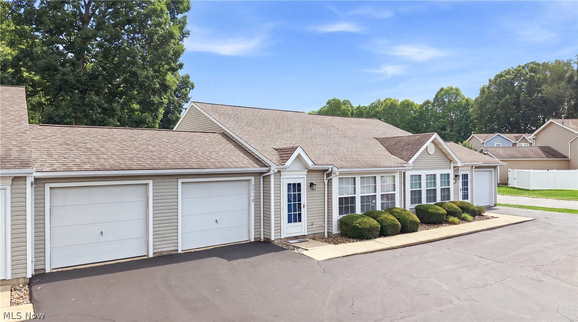 3211 Woodland Trail Cortland OH 44410