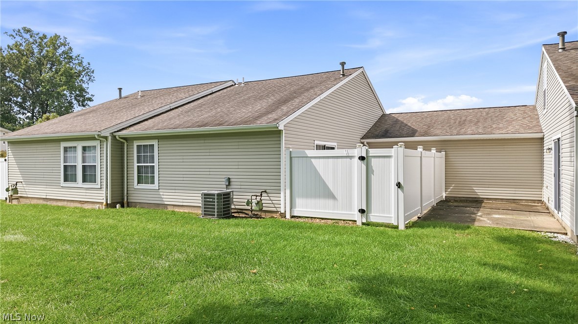 3211 Woodland Trail Cortland OH 44410