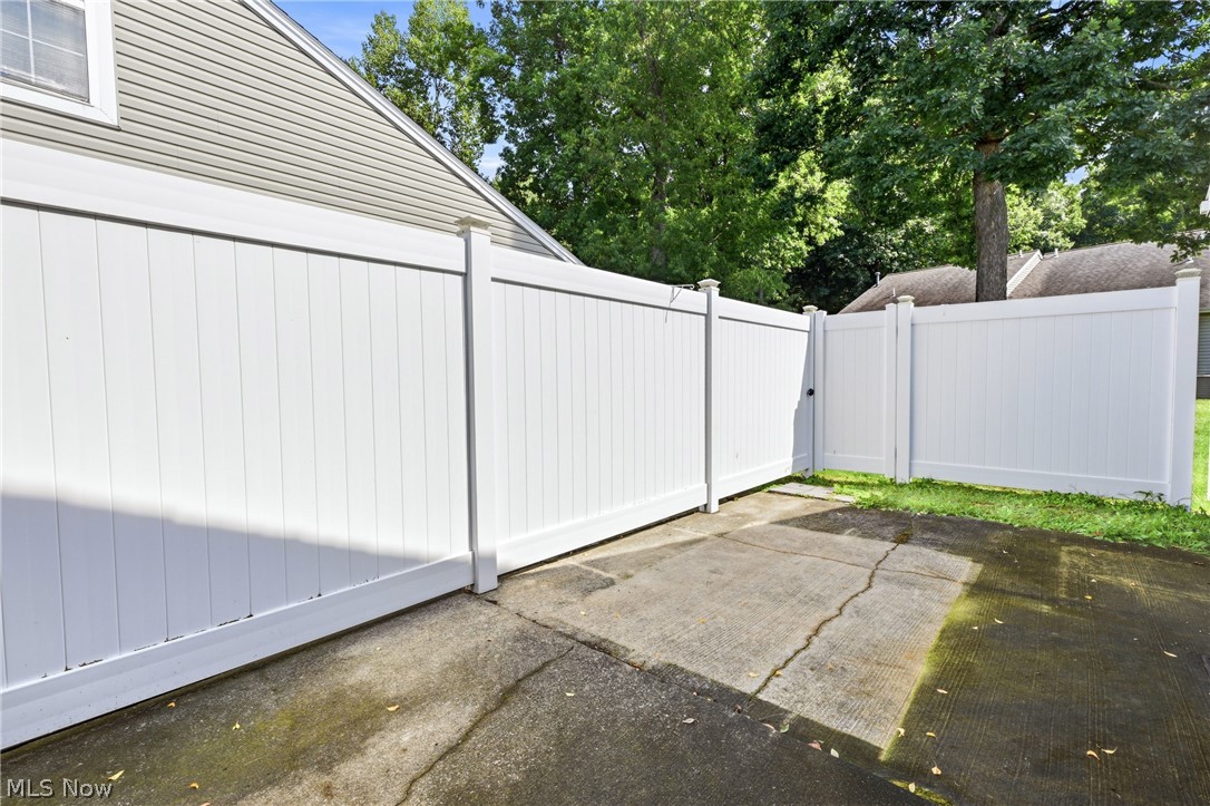 3211 Woodland Trail Cortland OH 44410