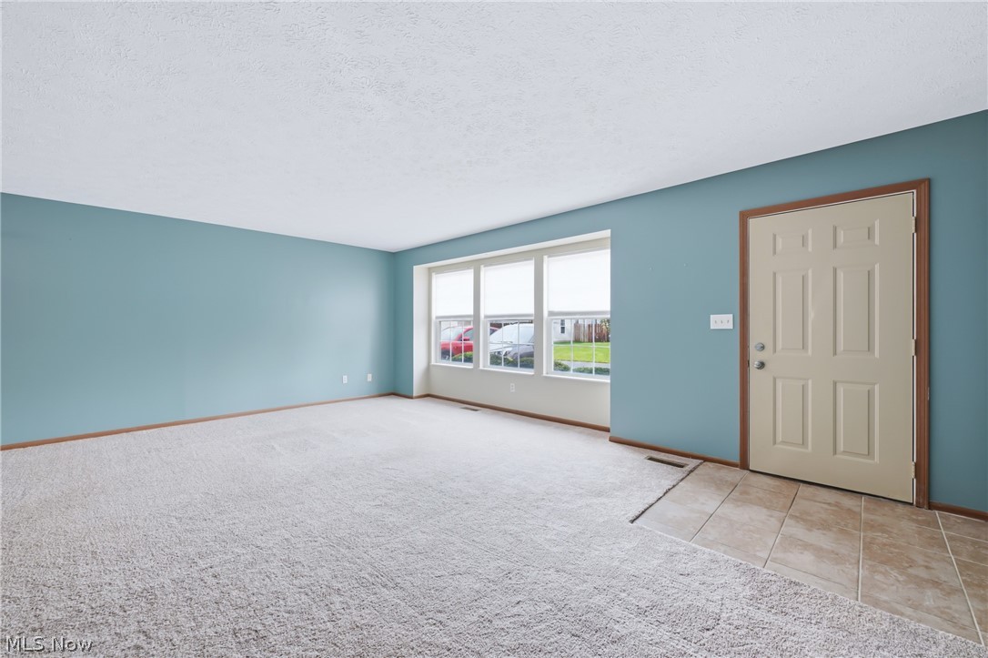 3211 Woodland Trail Cortland OH 44410