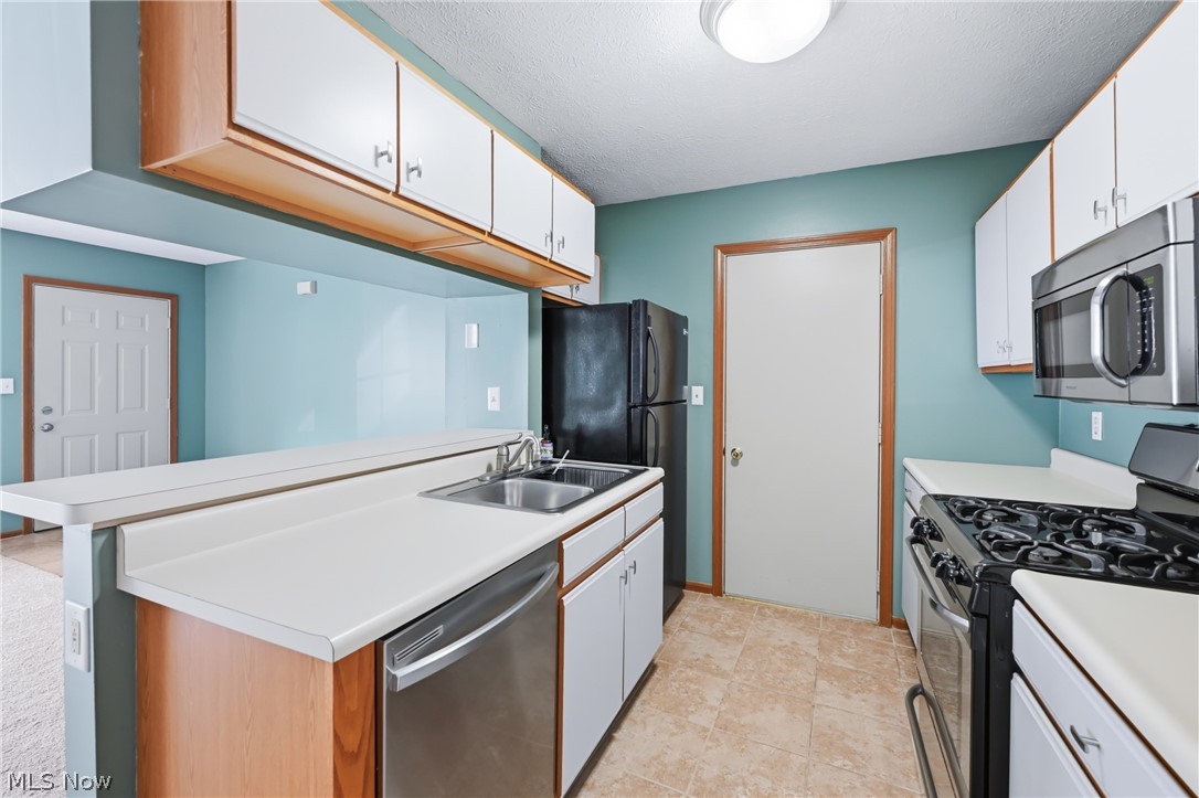 3211 Woodland Trail Cortland OH 44410