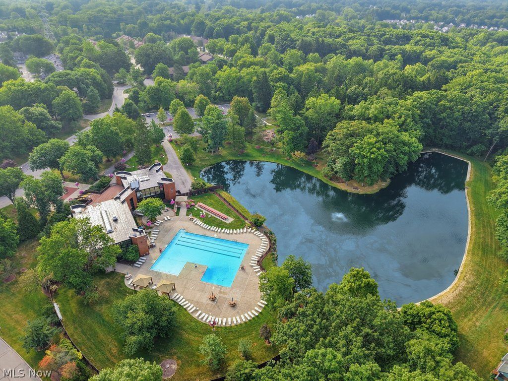 1145 Canyon View Road Sagamore Hills OH 44067