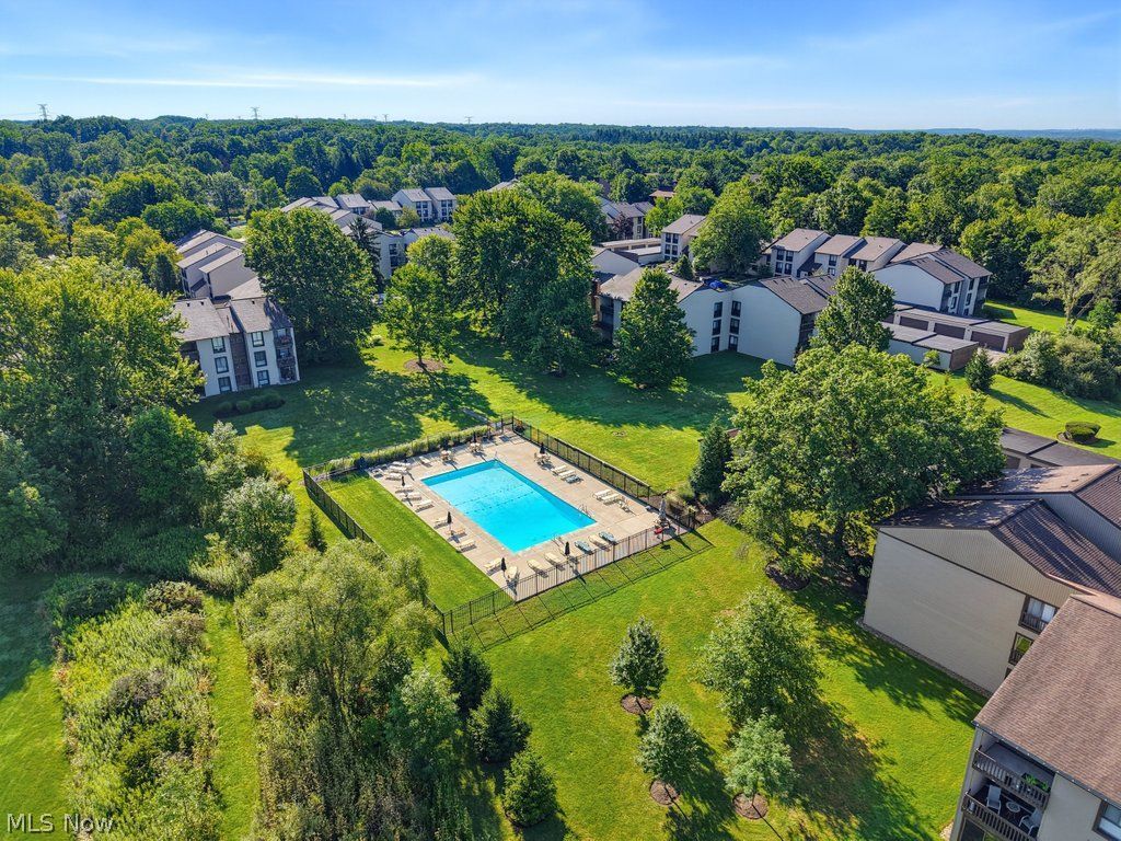 1145 Canyon View Road Sagamore Hills OH 44067