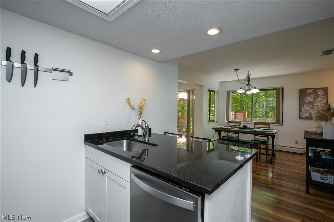 2153 Pinebrook Trail Cuyahoga Falls OH 44223