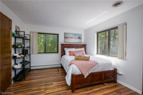 2153 Pinebrook Trail Cuyahoga Falls OH 44223