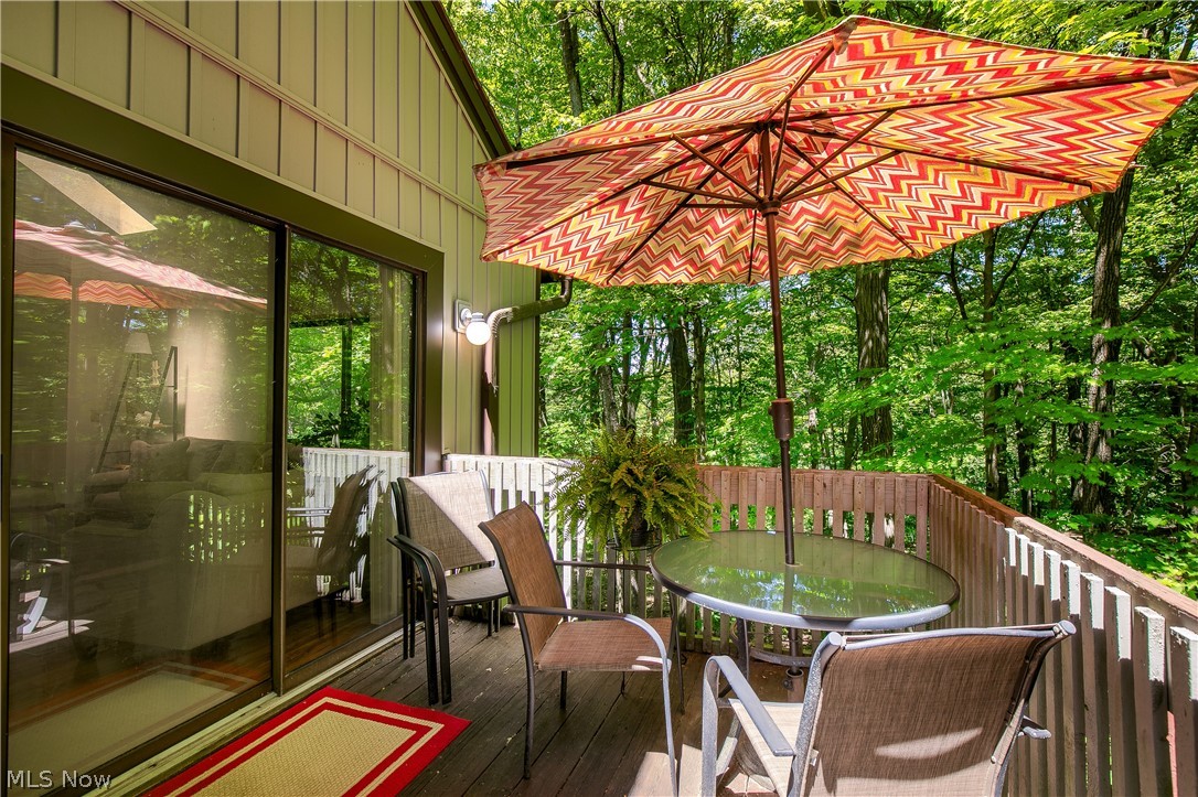 2153 Pinebrook Trail Cuyahoga Falls OH 44223