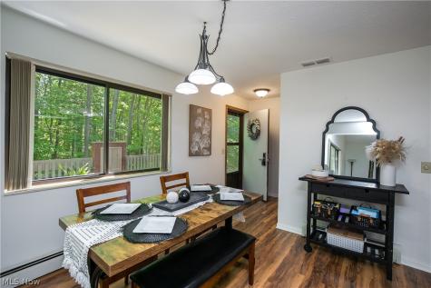 2153 Pinebrook Trail Cuyahoga Falls OH 44223