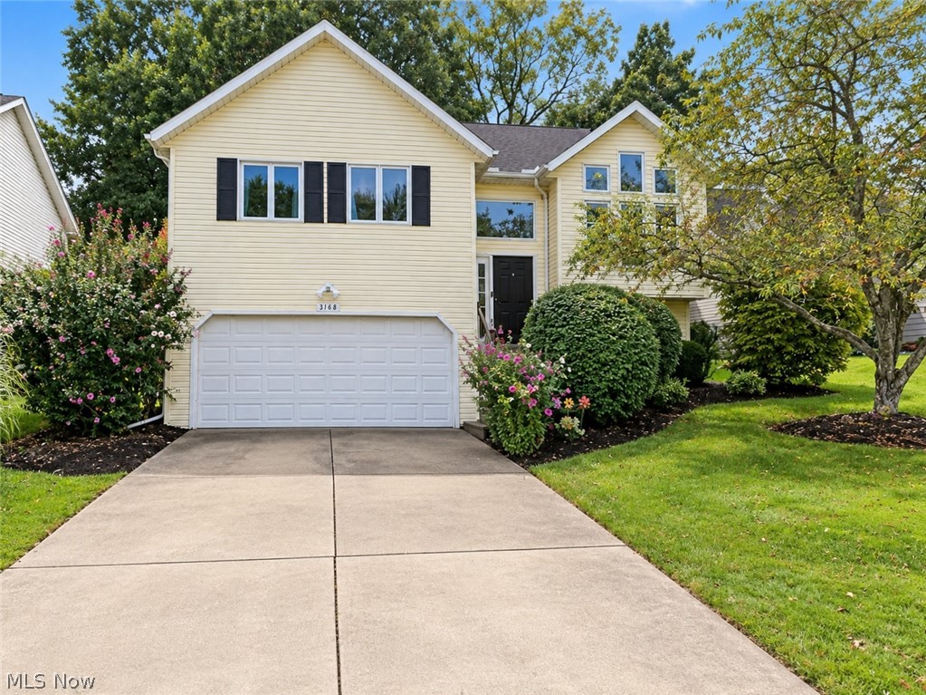 3168 Pondview Drive Ravenna OH 44266