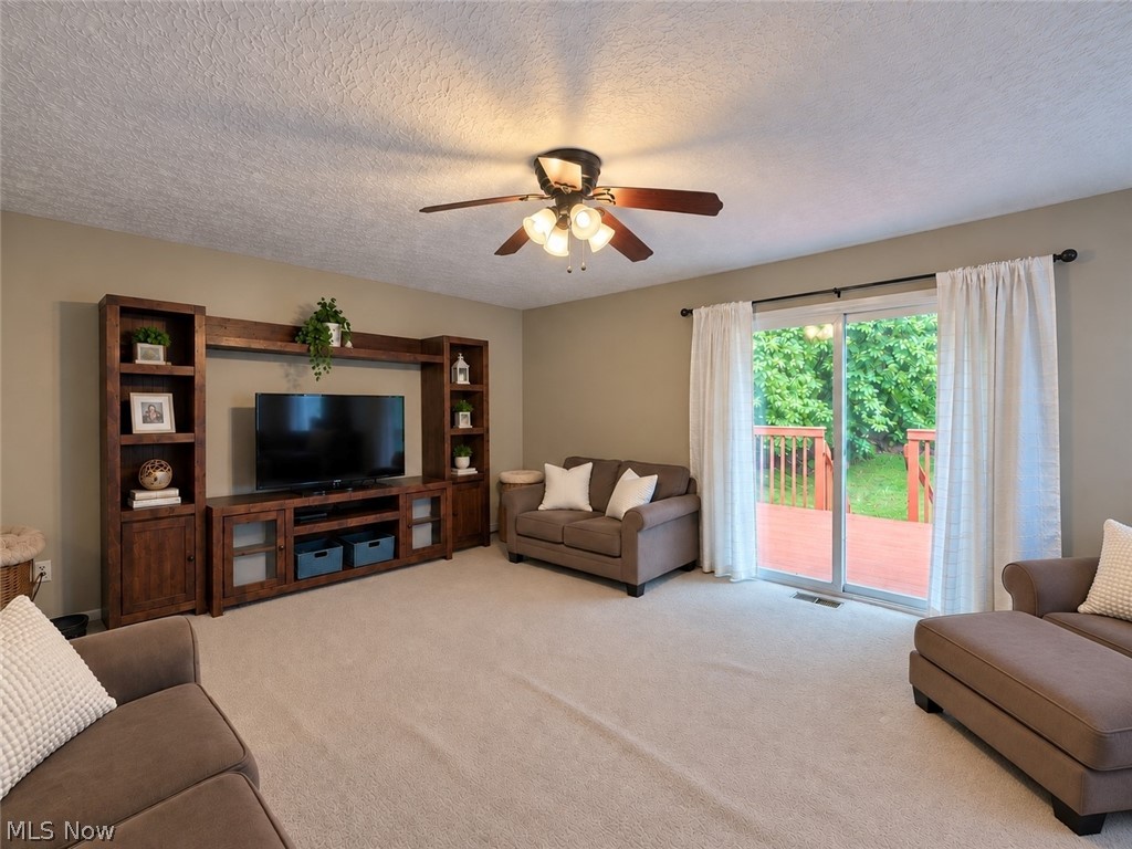 3168 Pondview Drive Ravenna OH 44266