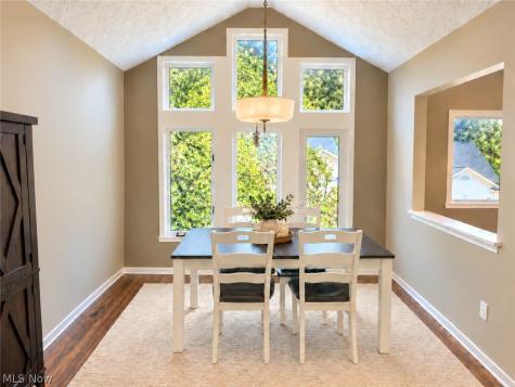 3168 Pondview Drive Ravenna OH 44266