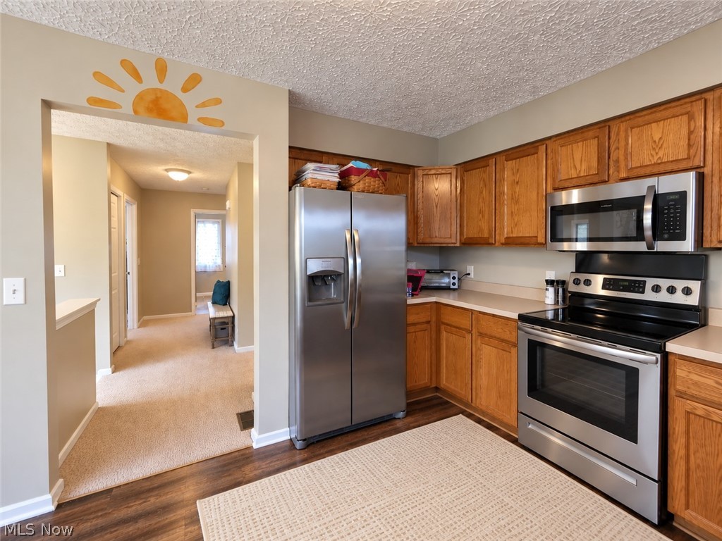 3168 Pondview Drive Ravenna OH 44266