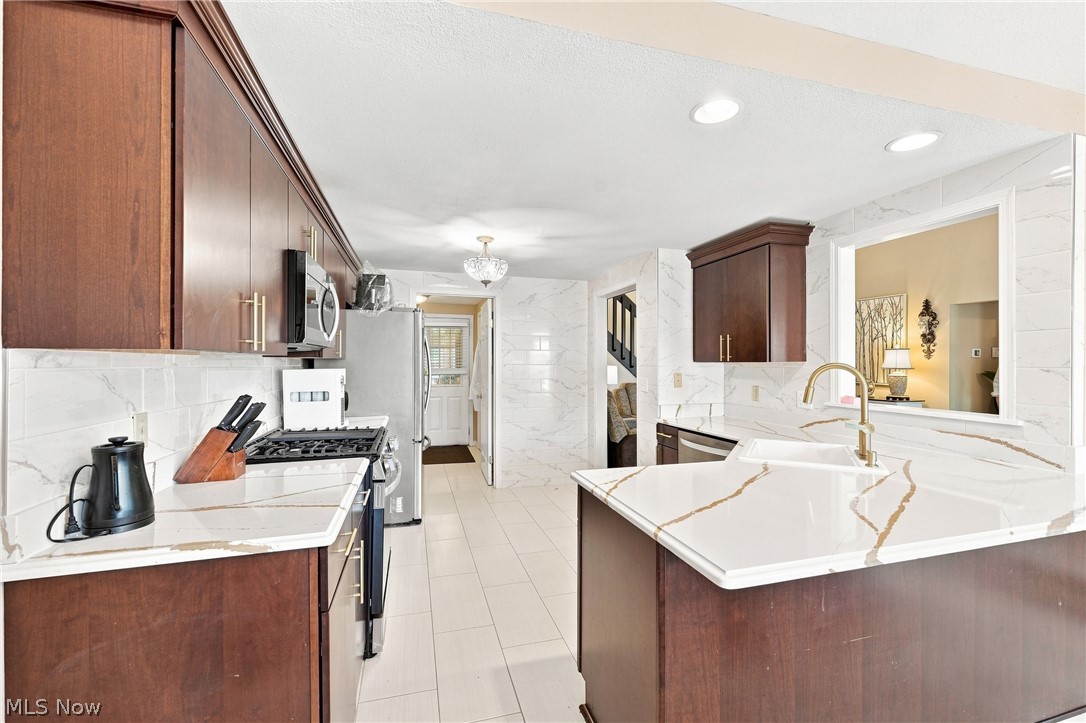 843 Cedar Way Boardman OH 44512