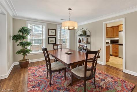 2808 Van Aken Boulevard Cleveland OH 44120