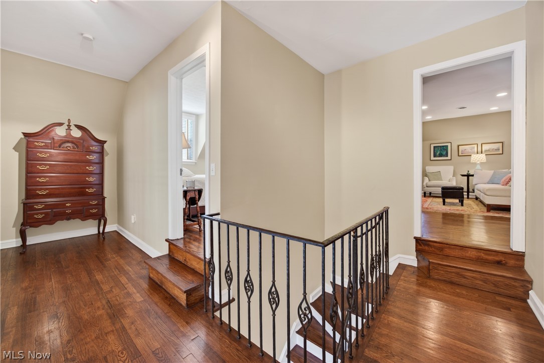 2808 Van Aken Boulevard Cleveland OH 44120