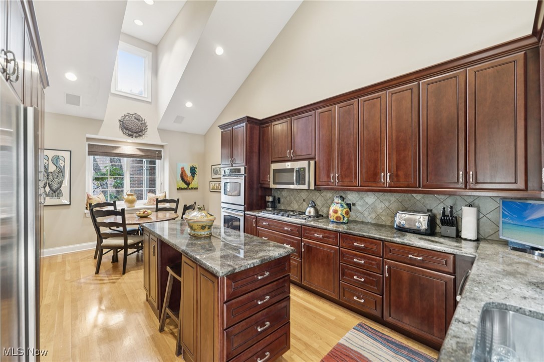 2503 Fairmount Boulevard Cleveland Heights OH 44106