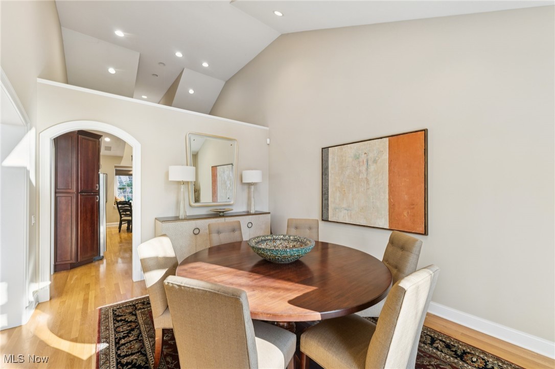 2503 Fairmount Boulevard Cleveland Heights OH 44106