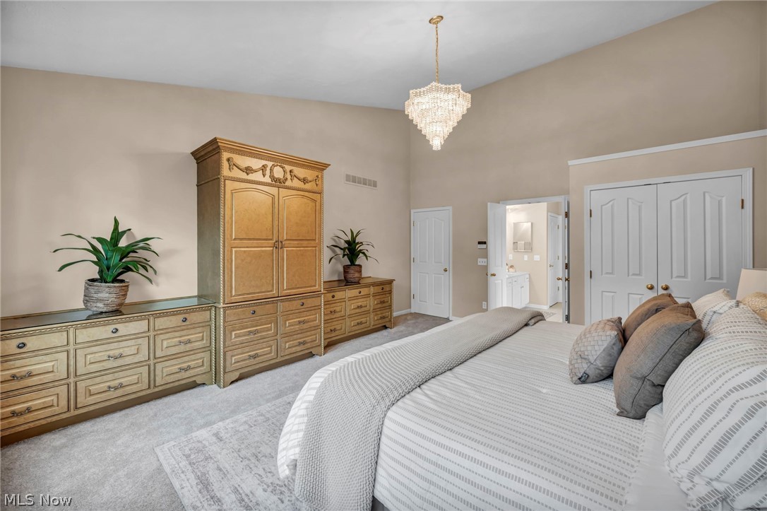 532 Covington Lane Chagrin Falls OH 44023