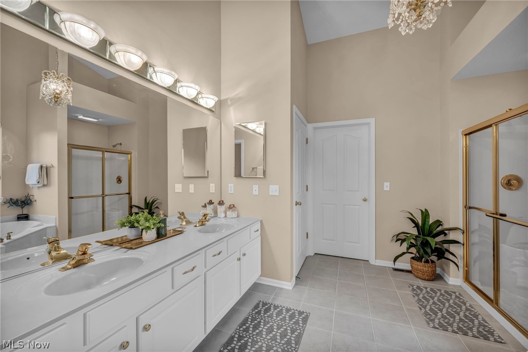 532 Covington Lane Chagrin Falls OH 44023