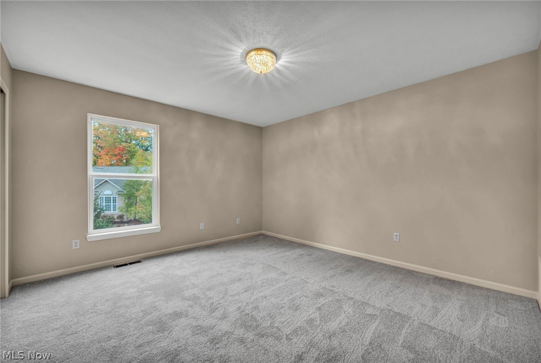 532 Covington Lane Chagrin Falls OH 44023
