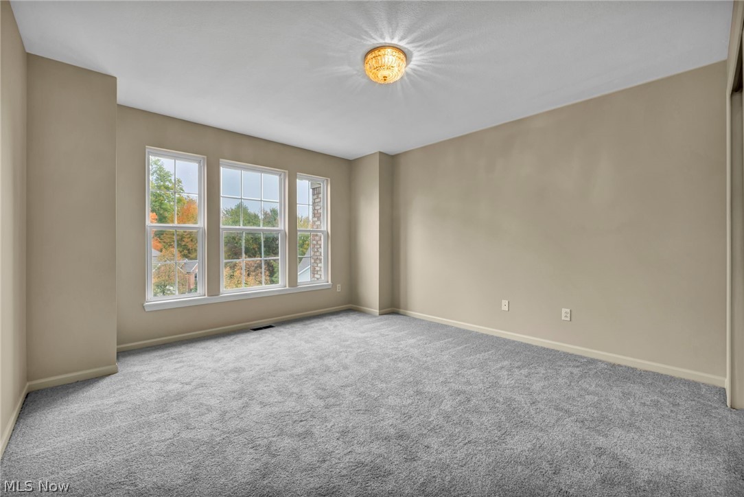 532 Covington Lane Chagrin Falls OH 44023
