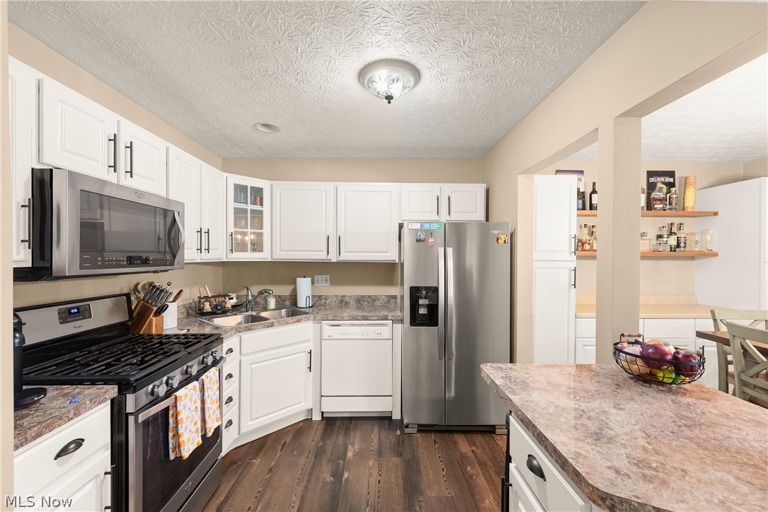 5300 Heatherfield Circle Parma OH 44134