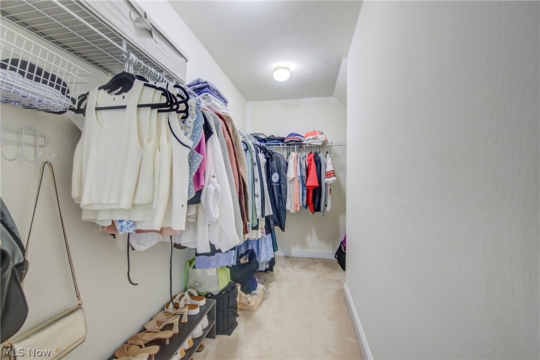 5300 Heatherfield Circle Parma OH 44134