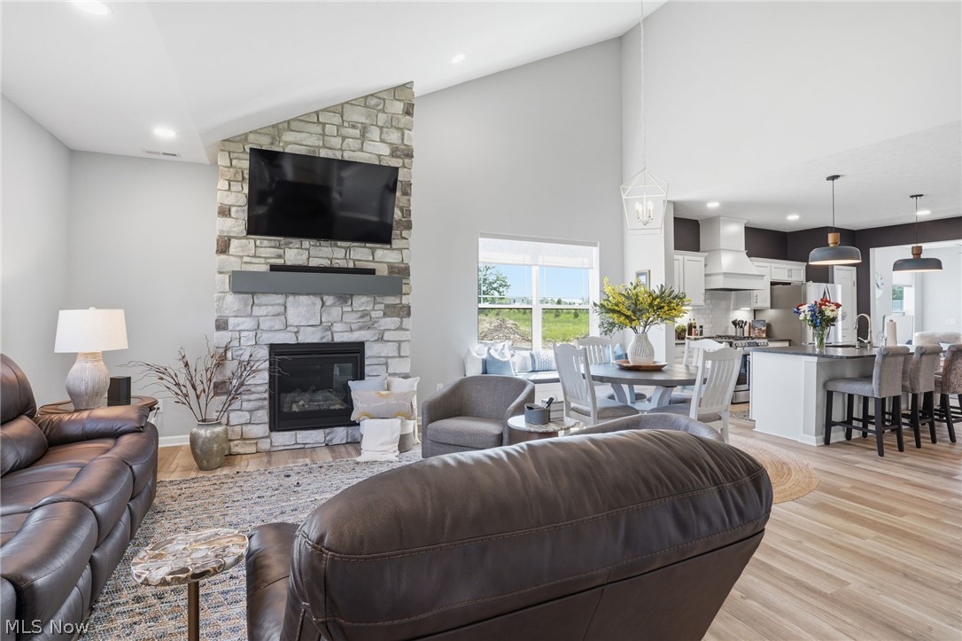 5009 Coventry Circle Huron OH 44839