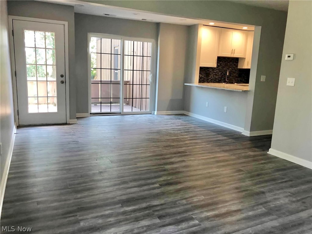 33803 Electric Boulevard Avon Lake OH 44012