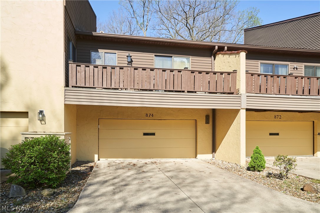 874 Hampton Ridge Drive Akron OH 44313
