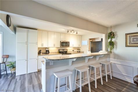 874 Hampton Ridge Drive Akron OH 44313