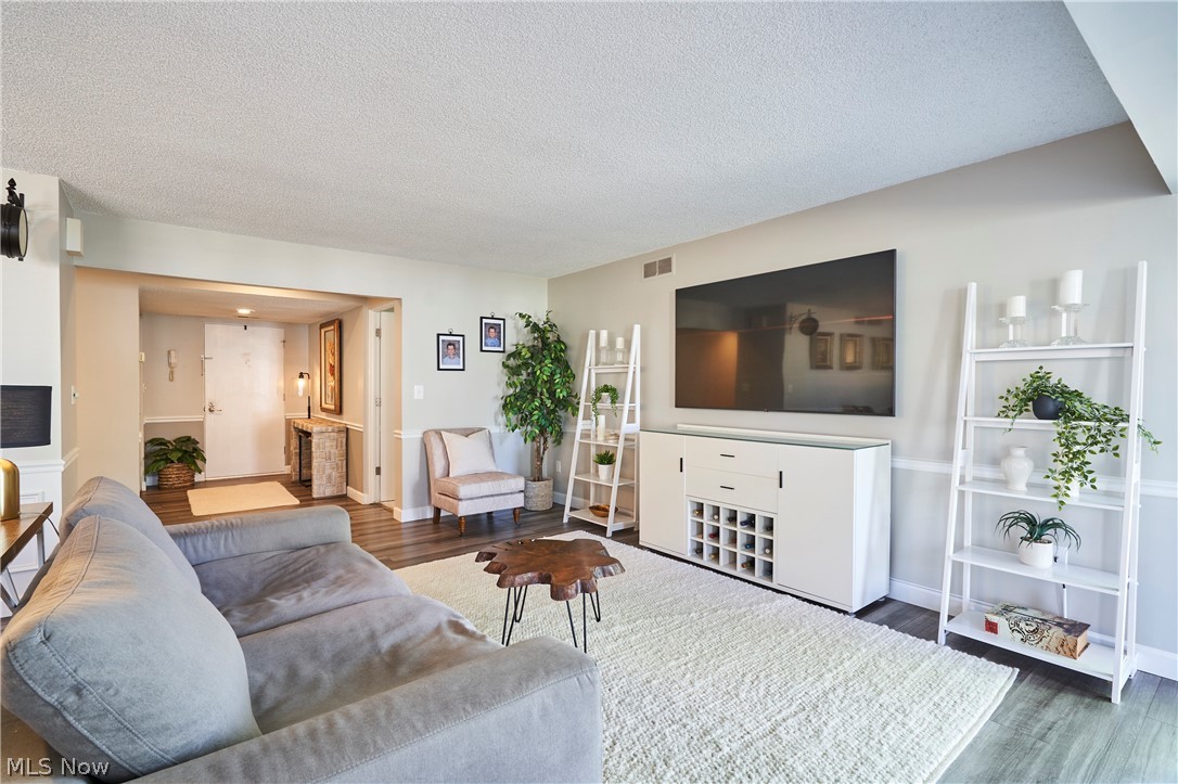 874 Hampton Ridge Drive Akron OH 44313