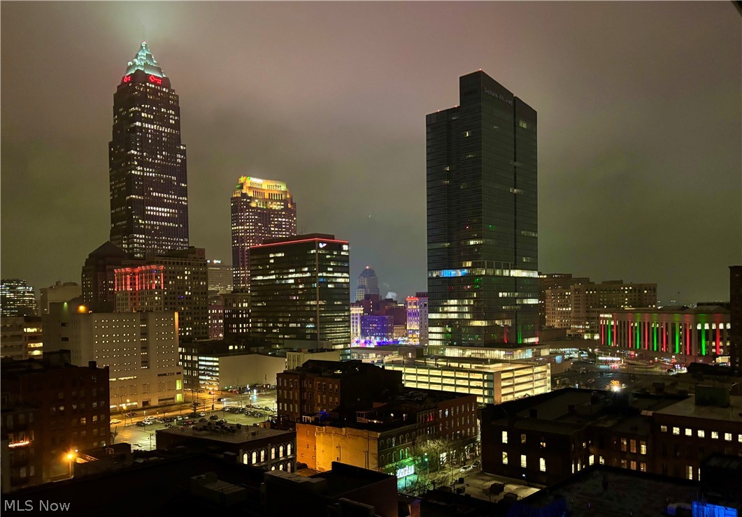 701 W Lakeside Avenue Cleveland OH 44113