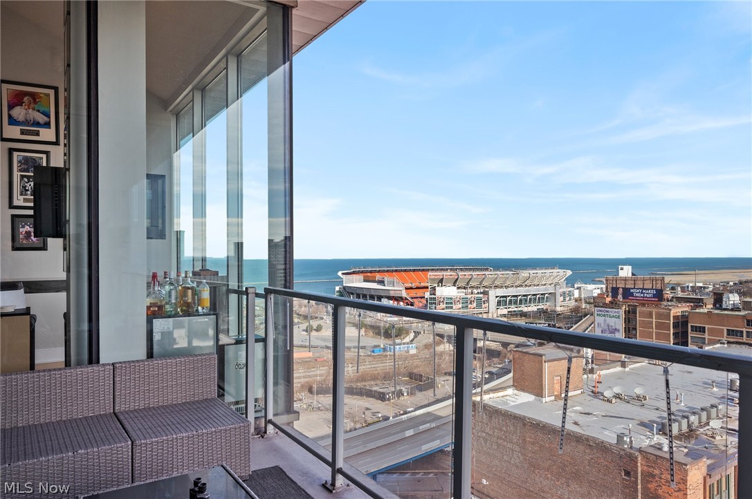 701 W Lakeside Avenue Cleveland OH 44113