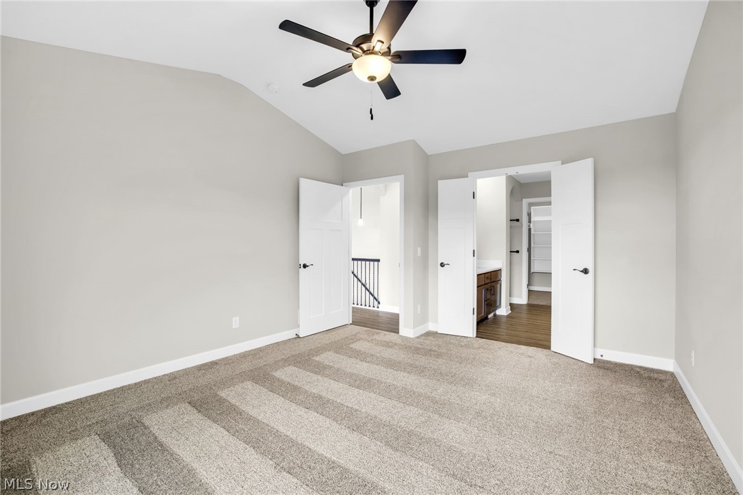 506 Meadow Trail SW Hartville OH 44632