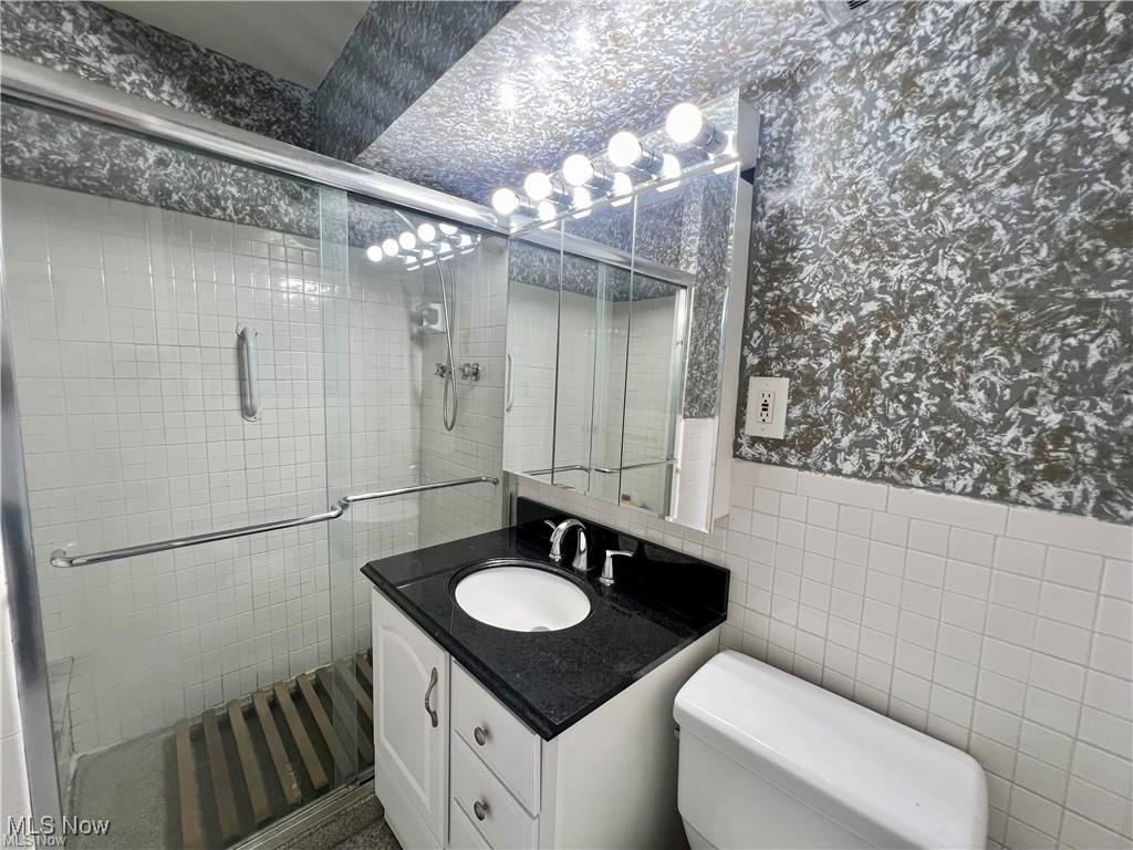 25801 Lakeshore Boulevard Euclid OH 44132