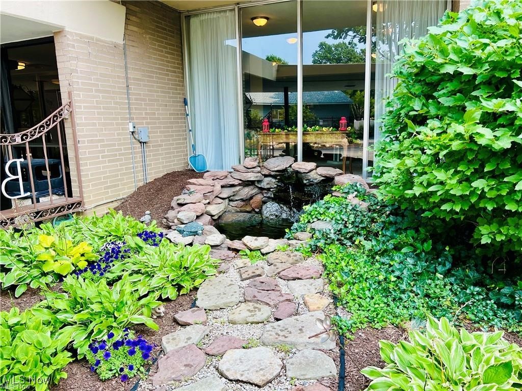 25801 Lakeshore Boulevard Euclid OH 44132